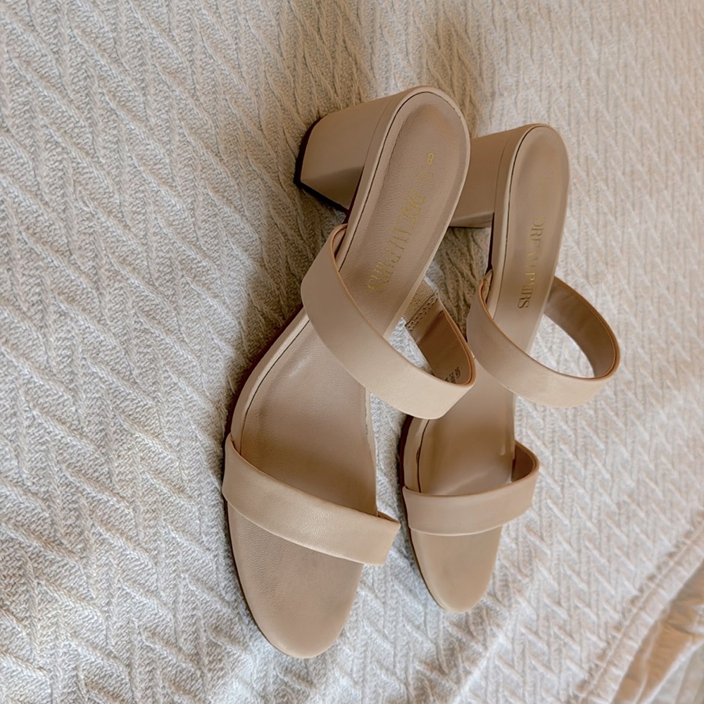 Dream Pairs Beige Block Heel Sandals